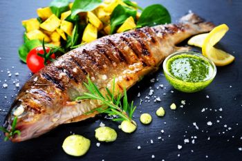grilled-trout-with-potato-and-spinach-P4FZP5U.JPG